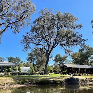 Diamondvale Estate Bed & Breakfast